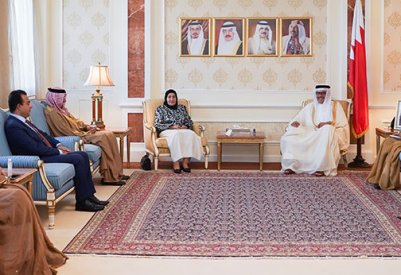 وزير الخارجية يستقبل أعضاء الهيئة الاستشارية للمجلس الأعلى لمجلس التعاون لدول الخليج العربية