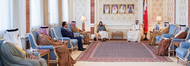 وزير الخارجية يستقبل أعضاء الهيئة الاستشارية للمجلس الأعلى لمجلس التعاون لدول الخليج العربية