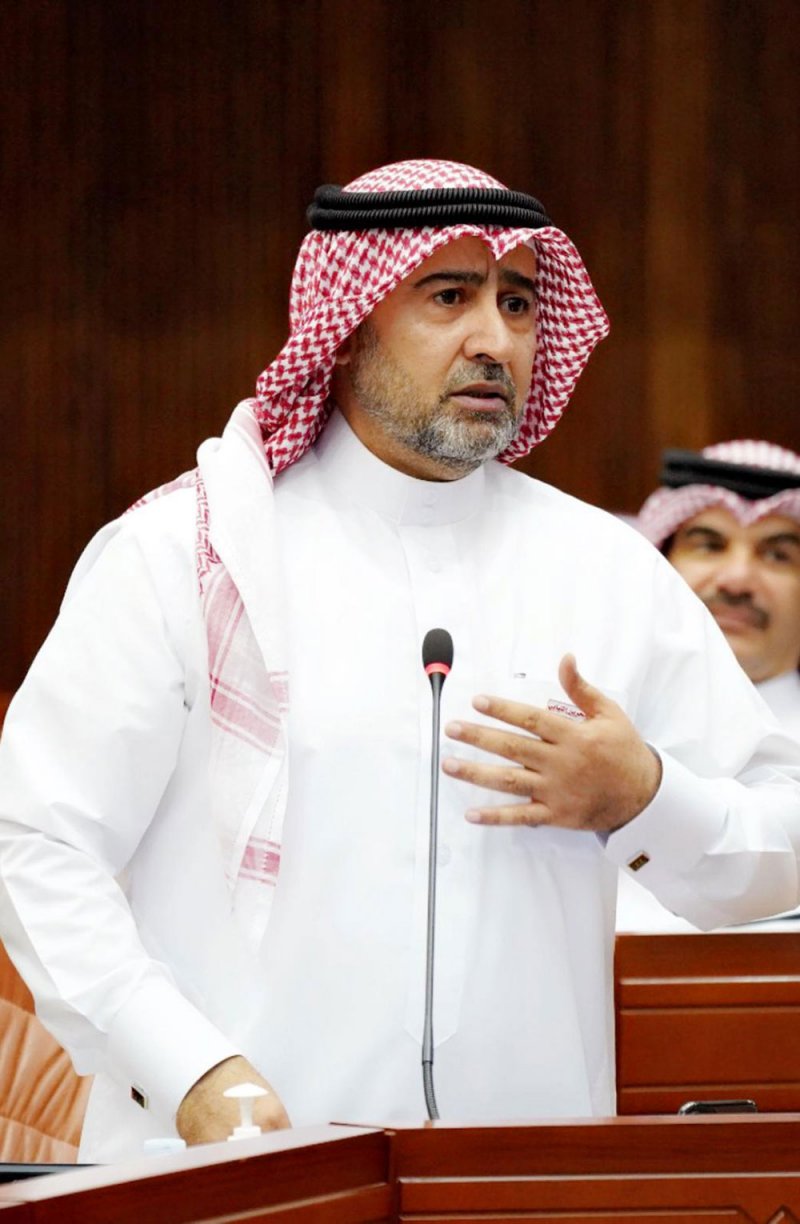بدر الدوسري: يوم حزينٌ على البحرين وخسارة كبيرة لقامة شامخة ورمز وطني ملهم