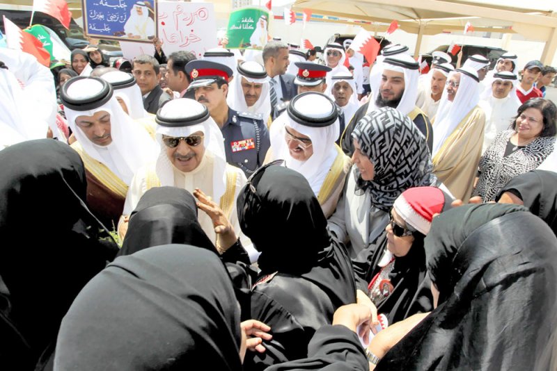 بالفيديو: البحرين تودع قائدًا عظيمًا كرس حياته لخدمة وطنه وشعبه