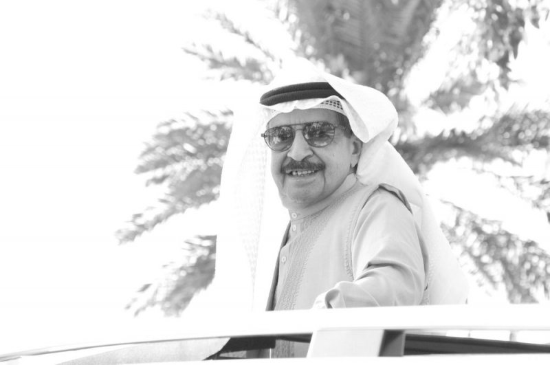 مسؤولون ينعون سمو رئيس الوزراء بوسائل التواصل