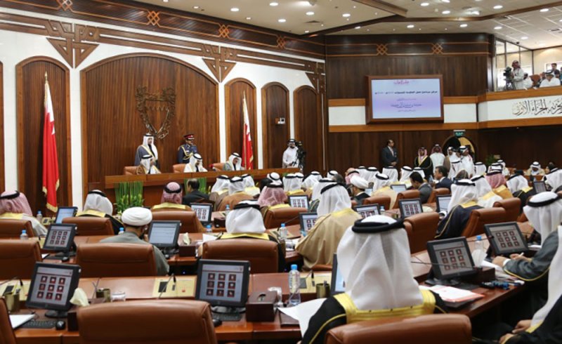 نواب: الفقيد الراحل سمو الأمير خليفة بن سلمان رجل دولة ذو رؤية سياسية وفكرية شاملة