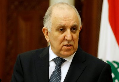 تصريح لوزير لبناني عن "طبخ النسوان".. يفجر عاصفة