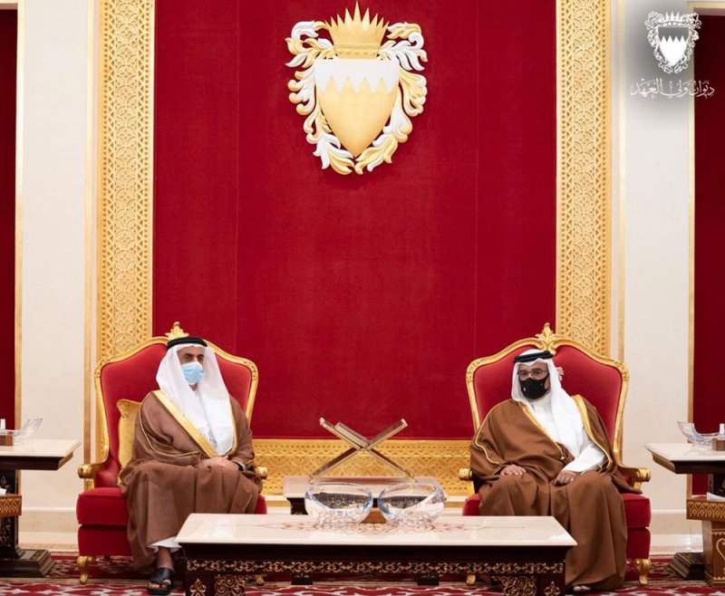 سمو ولي العهد رئيس الوزراء يستقبل سمو الشيخ سيف بن زايد وسمو الشيخ منصور بن زايد