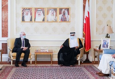 وزير الخارجية يستقبل نائب مساعد وزير الخارجية الأمريكي لشؤون الخليج العربي 