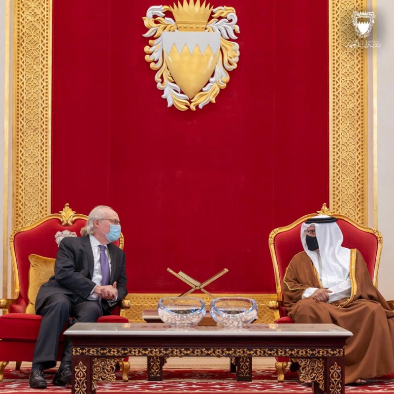 سمو ولي العهد رئيس الوزراء يستقبل نائب مساعد وزير الخارجية الأمريكي لشؤون الخليج العربي والوفد المرافق