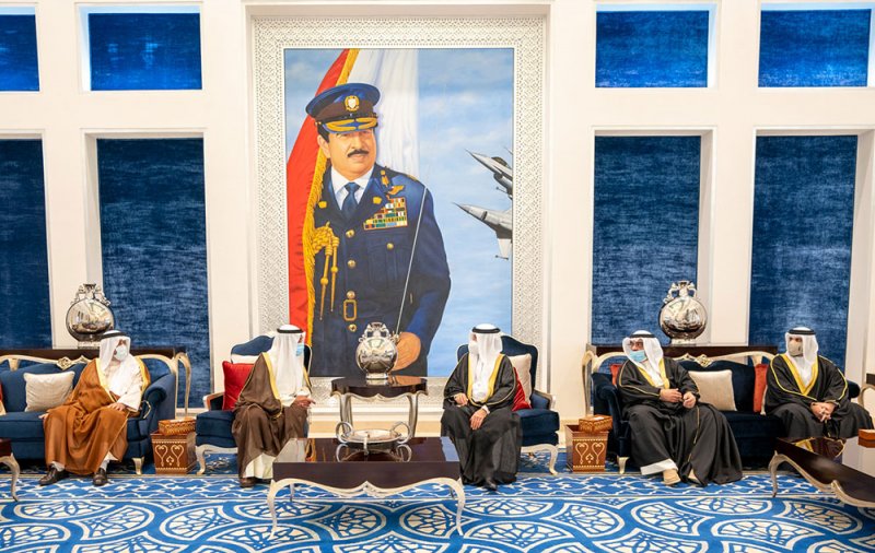 سمو الشيخ علي بن خليفة آل خليفة يستقبل معالي الشيخ مبارك جابر الأحمد الصباح‎