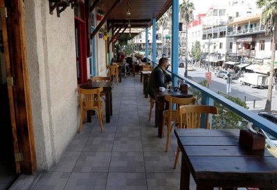 الأردن يعيش "ذروة الانتشار الوبائي" لكورونا