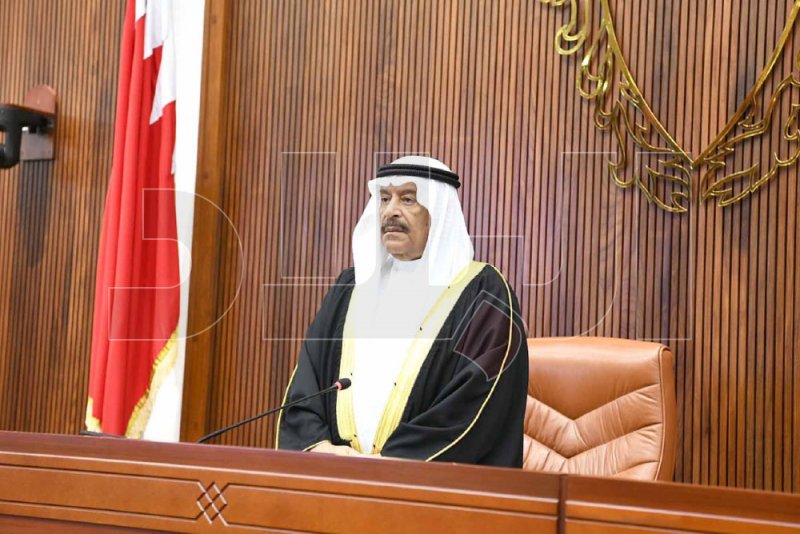 “الشورى” يعقد جلسة حزينة لتأبين الأمير الراحل