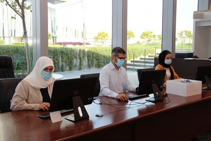 مجلس المناقصات يفتح مظاريف 99 عطاء لعدد 17مناقصة ومزايدة واحدة مطروحة من 11 جهة متصرفة