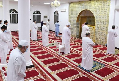 النواب يوافق على فتح الجوامع والمساجد لكافة الصلوات بما فيها الجمعة
