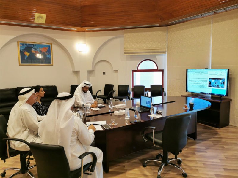 "الهلال الأحمر" يناقش الجهود التطوعية بدول الخليج لمواجهة الجائحة