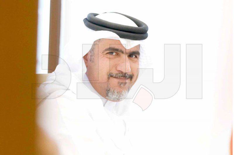 محب لشعبه
