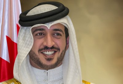 خالد بن حمد يوجه لإقامة مسابقة "سين جيم"