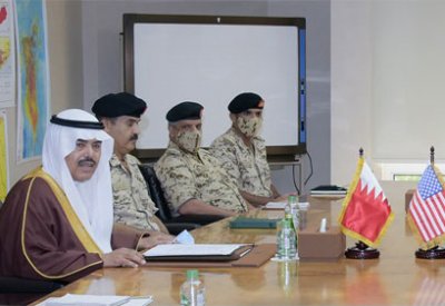 وزير شؤون الدفاع يجتمع مع مساعد وزير الخارجية الأمريكية للشؤون السياسية والعسكرية
