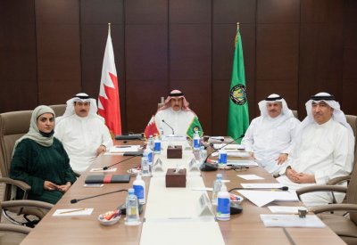 الإشادة بمناقب فقيد الوطن الأمير خليفة بن سلمان