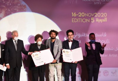 إسطنبولي أفضل شخصية مسرحية عربية