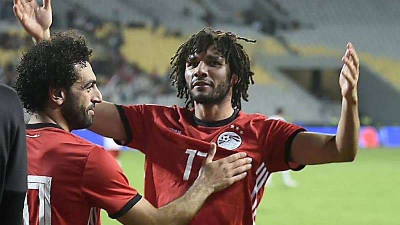 "قرار عاجل" بشأن صلاح والنني.. والوجهة لندن