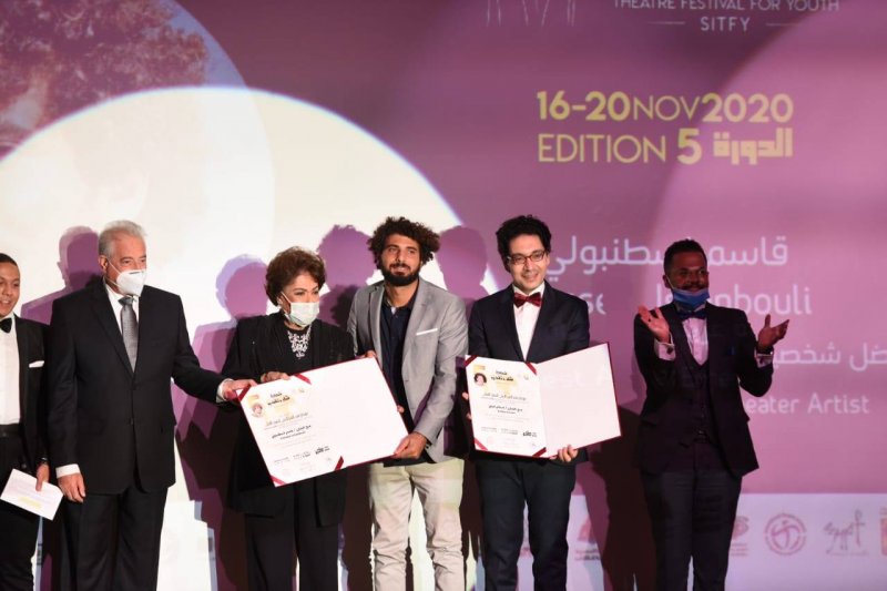 إسطنبولي أفضل شخصية مسرحية عربية