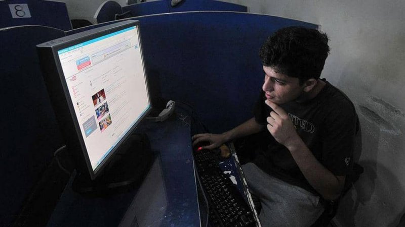 "عمالقة التكنولوجيا" يهددون بمغادرة باكستان