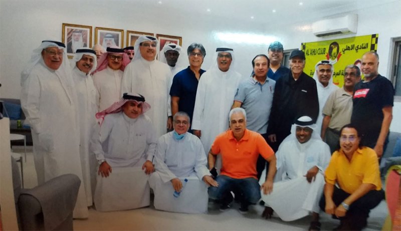 المدرب القدير عدنان أيوب يثمن الاحتفاء به وتكريمه من قِبل رئيس وأعضاء النادي الاهلي
