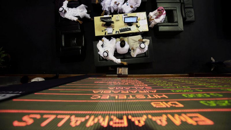الأسهم الإماراتية تكسب 12.8 مليار درهم بأسبوع