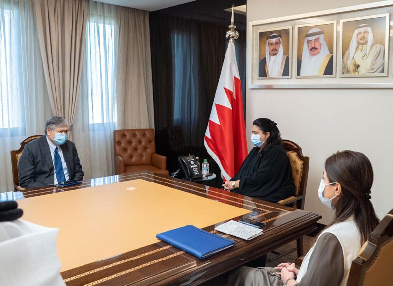 وكيل وزارة الخارجية تستقبل سفير الفلبين
