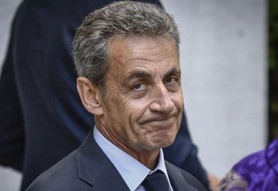بتهمة الرشوة واستغلال النفوذ.. بدء محاكمة ساركوزي