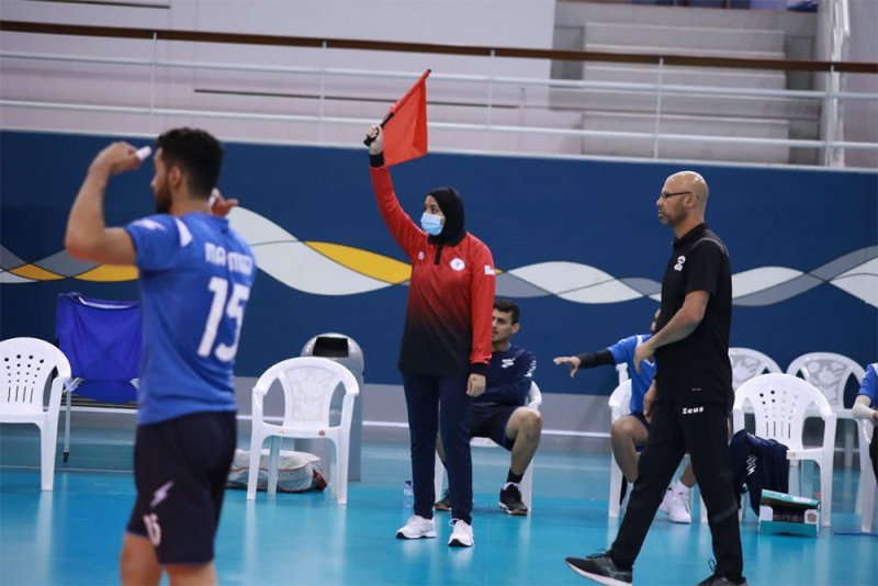 لأول مرة ..حكمتان لمراقبة الخطوط بدوري رجال الطائرة