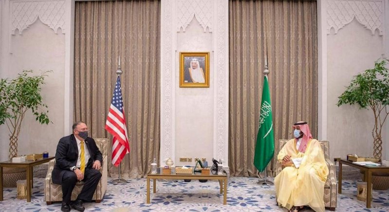 محمد بن سلمان يجتمع بوزير الخارجية الأميركي