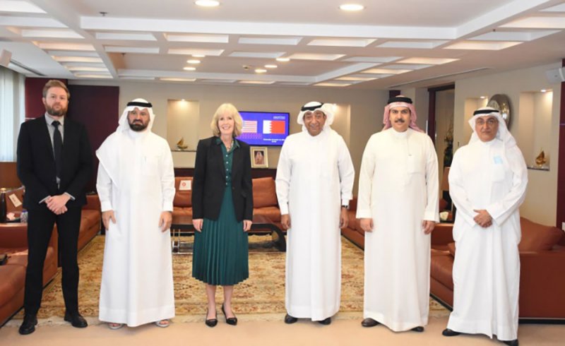 رئيس الغرفة يبحث سبل تطوير علاقات الشراكة البحرينية الأمريكية في جميع المجالات