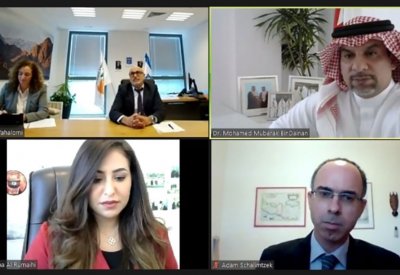 محمد بن دينة يجتمع مع مدير عام حماية البيئة الإسرائيلية تمهيدا لتوقيع مذكرة التفاهم الثنائية