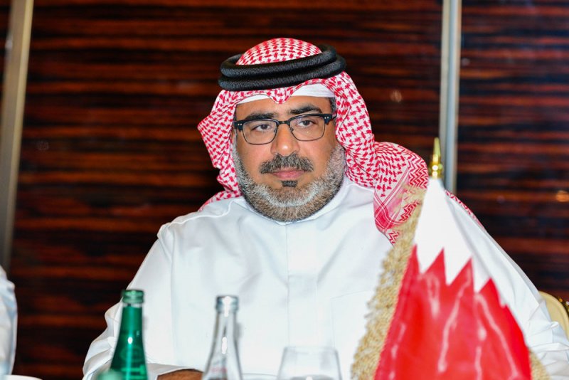 عبدالله بن عيسى يؤكد حرص اتحاد السيارات على تطبيق جميع الاحترازات والتدابير الوقائية لتنظيم سباقي الفورمولا واحد