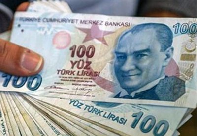 الليرة التركية تهوي مجددا مقابل الدولار الأميركي