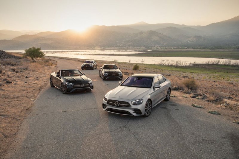 مرسيدس E-Class 2021 .. سيارة العام