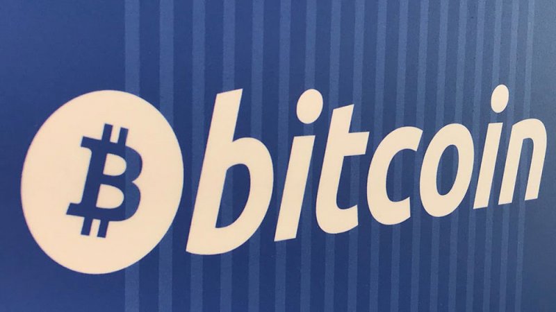 هوس بيتكوين.. الأقل تفاؤلاً يتوقعونها عند 100 ألف بنهاية 2021