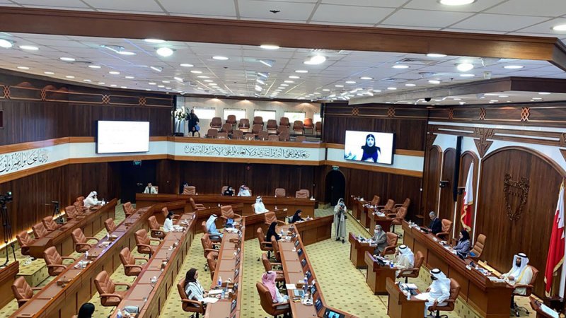 "التدخين بين الشباب" تحت مجهر مناقشات البرلمان الشبابي