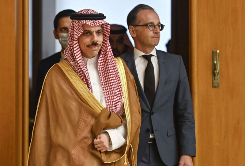 وزير خارجية السعودية: نرفض أي محاولة لربط الإسلام بالإرهاب