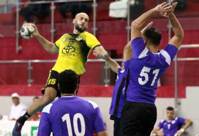 بالصور: الأهلي يهزم باربار بسداسي اليد
