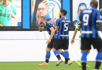 فوز إنتر ميلان على ساسولو بالدوري الإيطالي