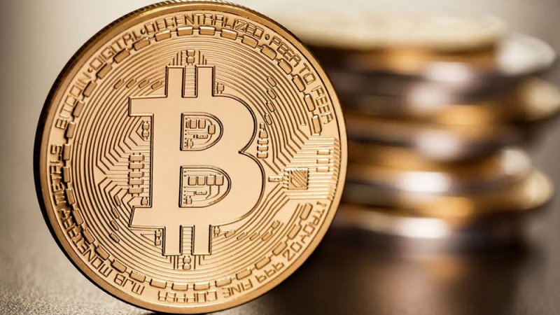 بيتكوين تخسر 3 آلاف دولار في 24 ساعة.. لهذه الأسباب