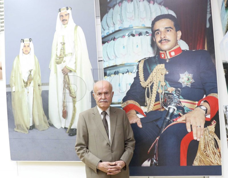 بالصور: عبدالله الخان.. الكون يولد مربوطا بعدسته، وعينه خريطة الحياة والأرض