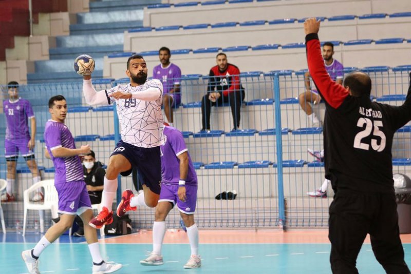 بالصور.. النجمة يقترب من لقب دوري اليد