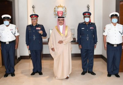 تنفيذا لتوجيهات سمو ولي العهد رئيس الوزراء... وزير الداخلية يصدر ترقية استثنائية لاثنين من رجال الدفاع المدني