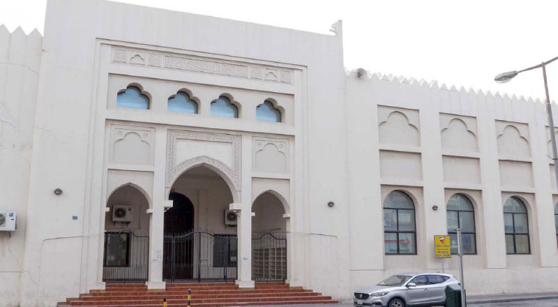 أهالي المحرق يحنون لفتح جامع الشيخ حمد بالسوق