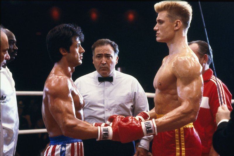ستالون فخور بنجاح "4 Rocky"