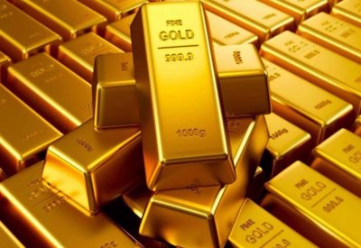 الذهب يصعد بفعل تراجع الدولار وآمال التحفيز الأمريكي