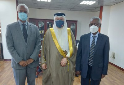 وزير خارجية السودان يتسلم رسالة خطية من سعادة وزير الخارجية