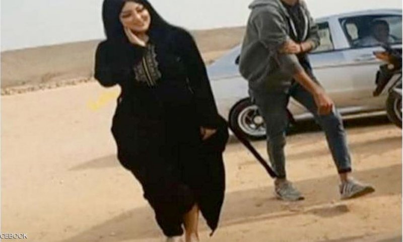 3 قوانين تهدد "فتاة سقارة".. تعرف على العقوبات