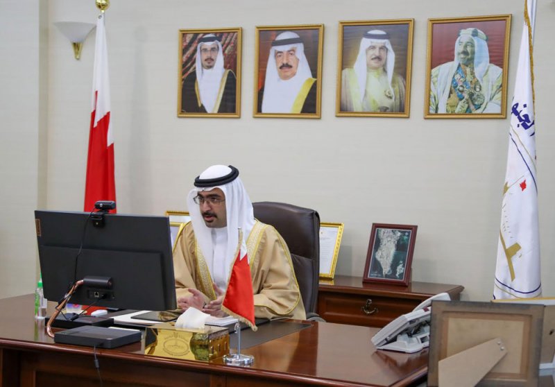 سمو محافظ الجنوبية يلتقي بعدد من الاهالي خلال المجلس الاسبوعي الافتراضي